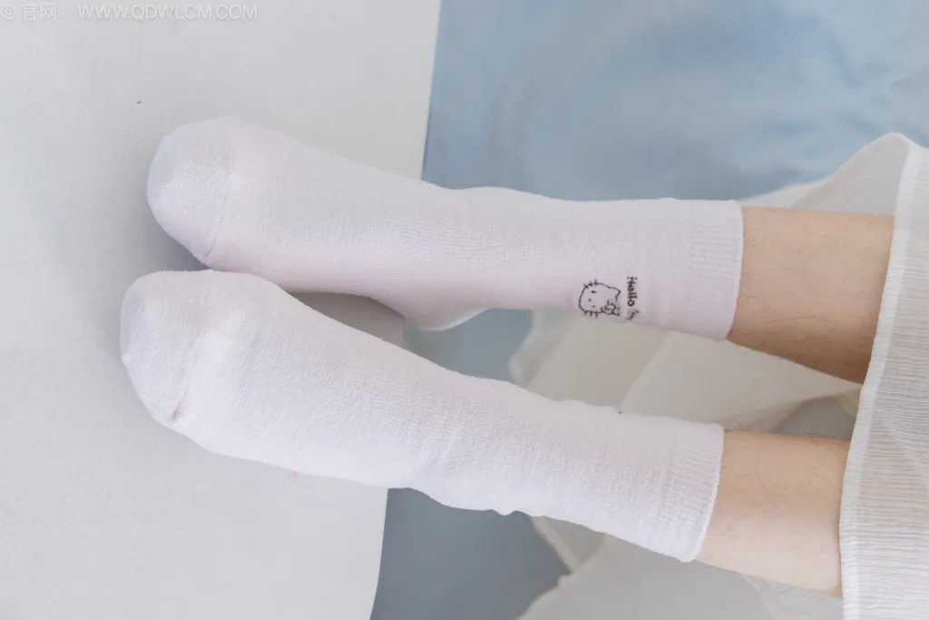 图片[63]-物恋传媒 NO.2568 小羊-板鞋、白棉袜、裸足[153P]-萌味圈