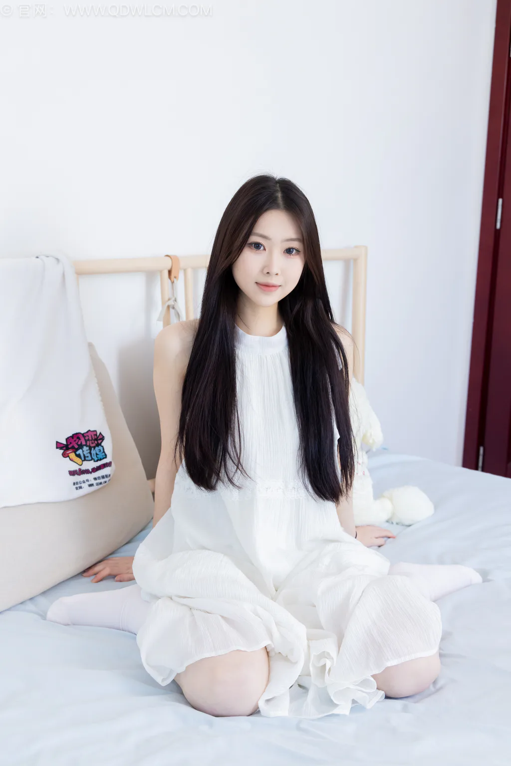 图片[67]-物恋传媒 NO.2568 小羊-板鞋、白棉袜、裸足[153P]-萌味圈