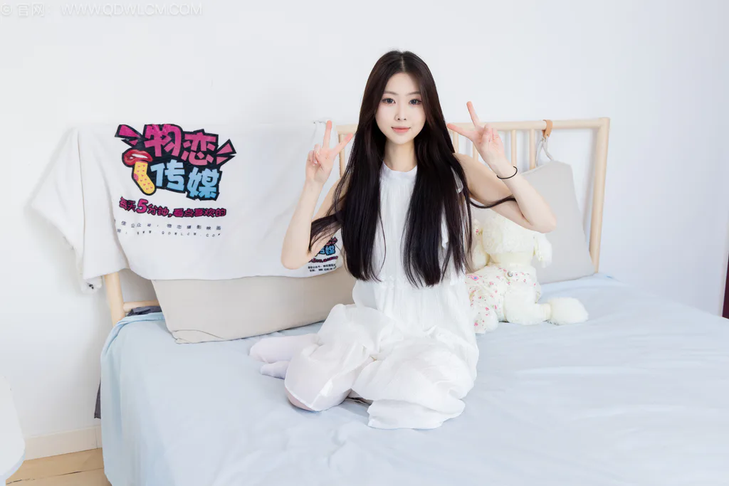 图片[85]-物恋传媒 NO.2568 小羊-板鞋、白棉袜、裸足[153P]-萌味圈