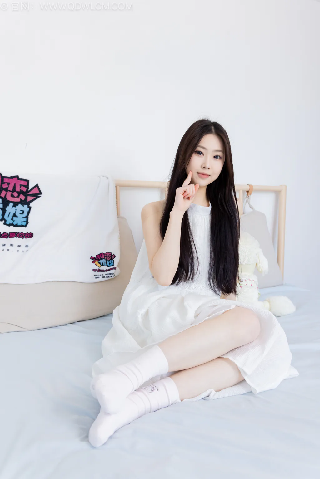 图片[92]-物恋传媒 NO.2568 小羊-板鞋、白棉袜、裸足[153P]-萌味圈