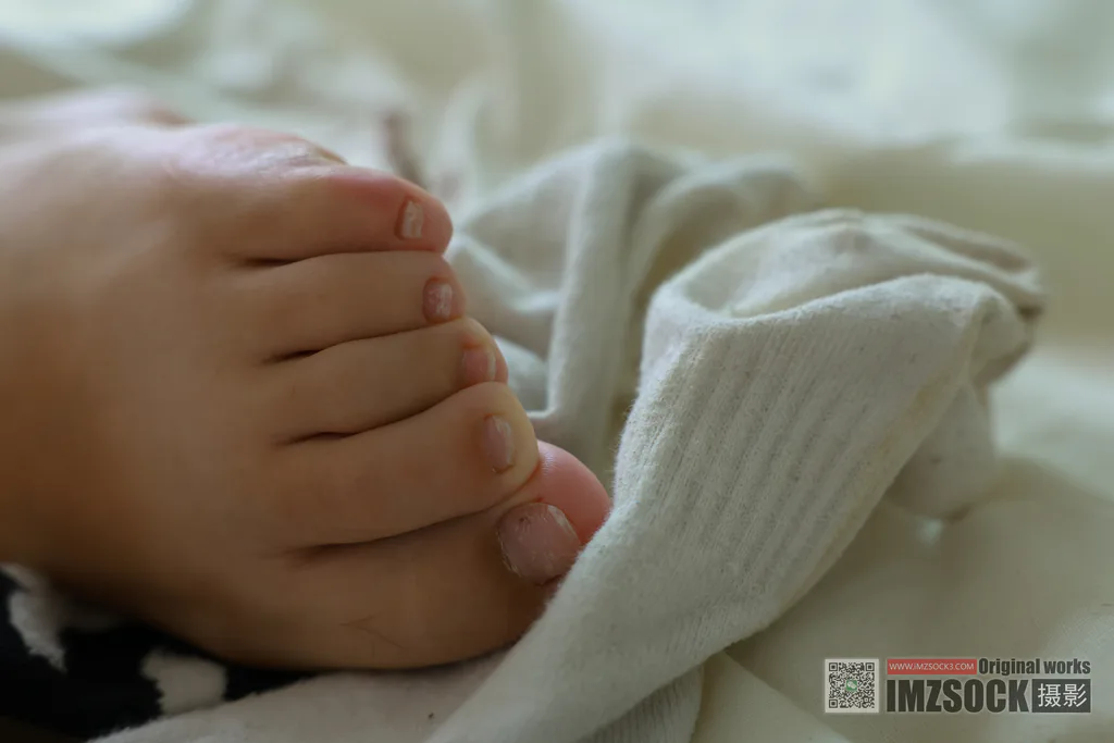 图片[98]-[MZSOCK]爱美足 NO.352 雨萌[106P]-萌味圈