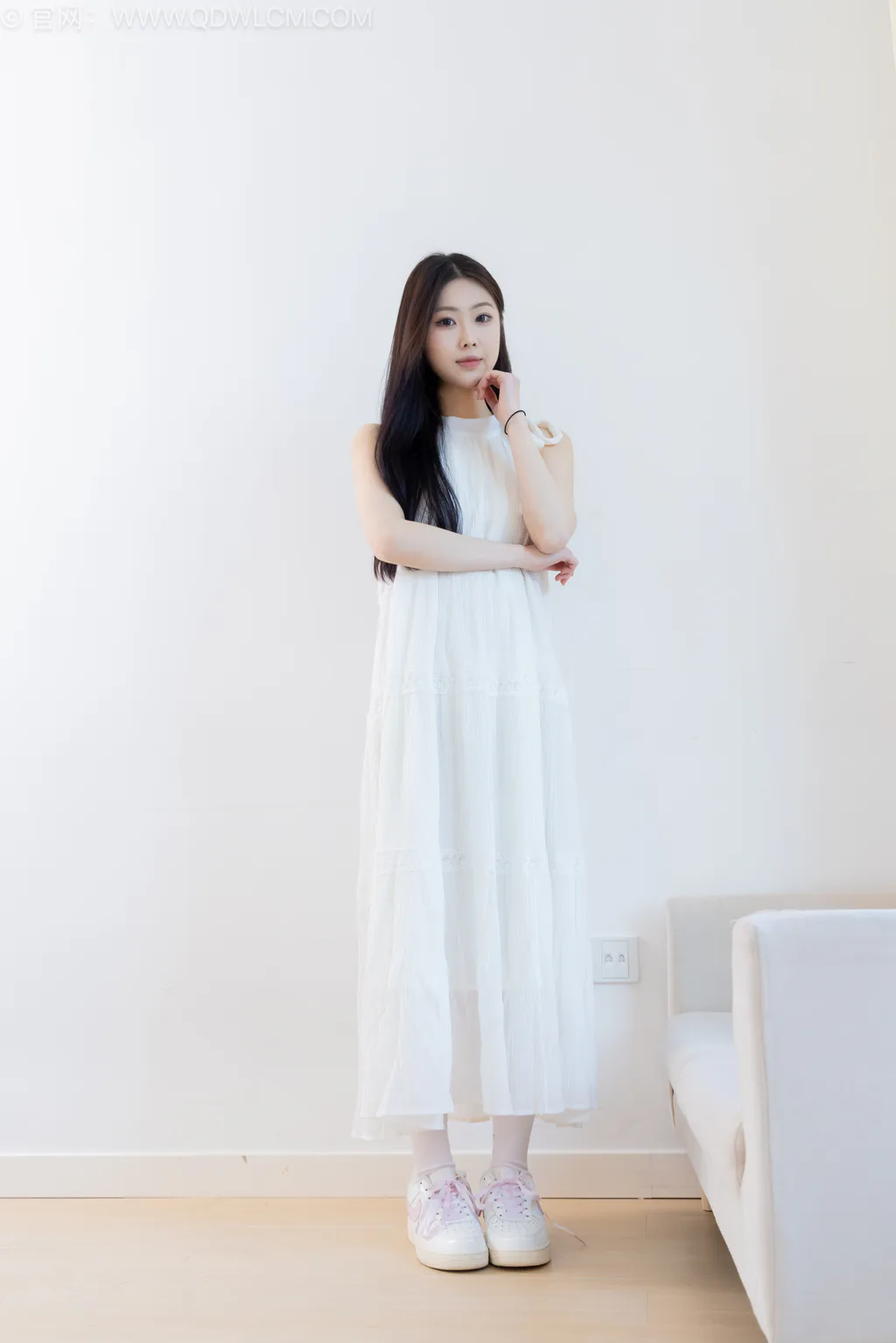 图片[146]-物恋传媒 NO.2568 小羊-板鞋、白棉袜、裸足[153P]-萌味圈