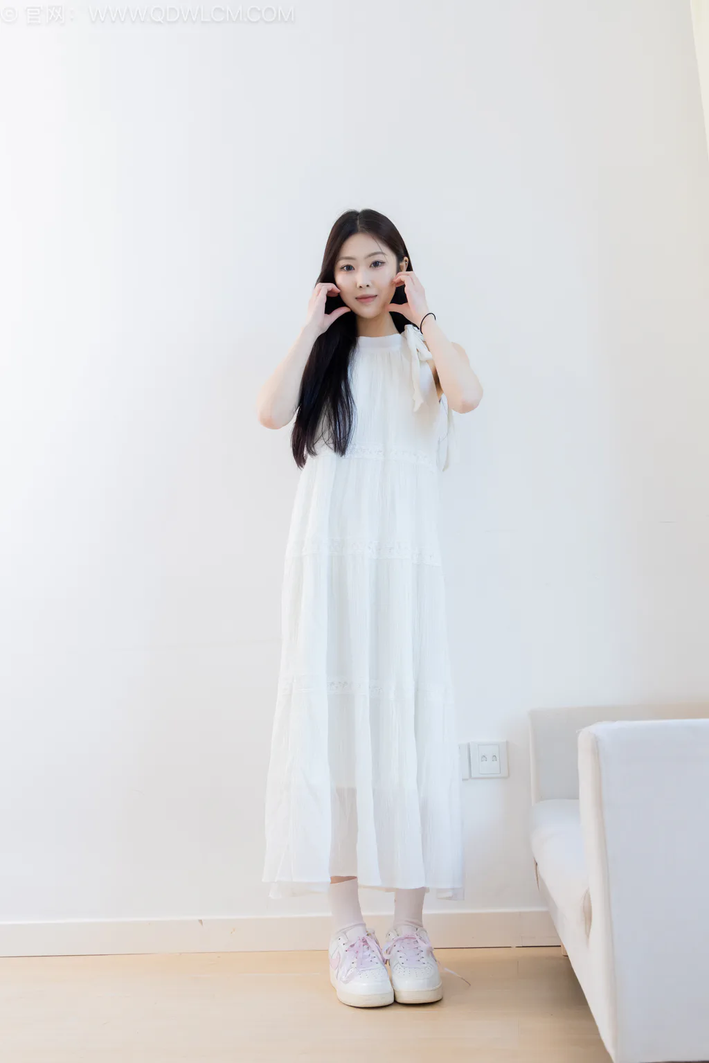 图片[148]-物恋传媒 NO.2568 小羊-板鞋、白棉袜、裸足[153P]-萌味圈