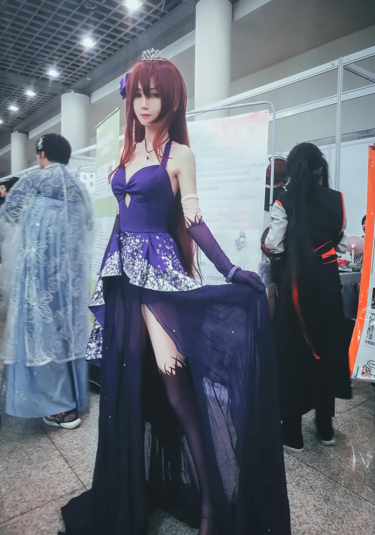 图片[2]-妖君白研 – FATE GRAND ORDER COS FGO漫展场照斯卡哈[5P]-萌味圈