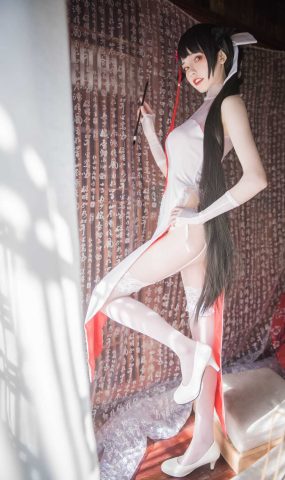 微博动漫博主@你的负卿 高雄旗袍 在线浏览-萌味圈